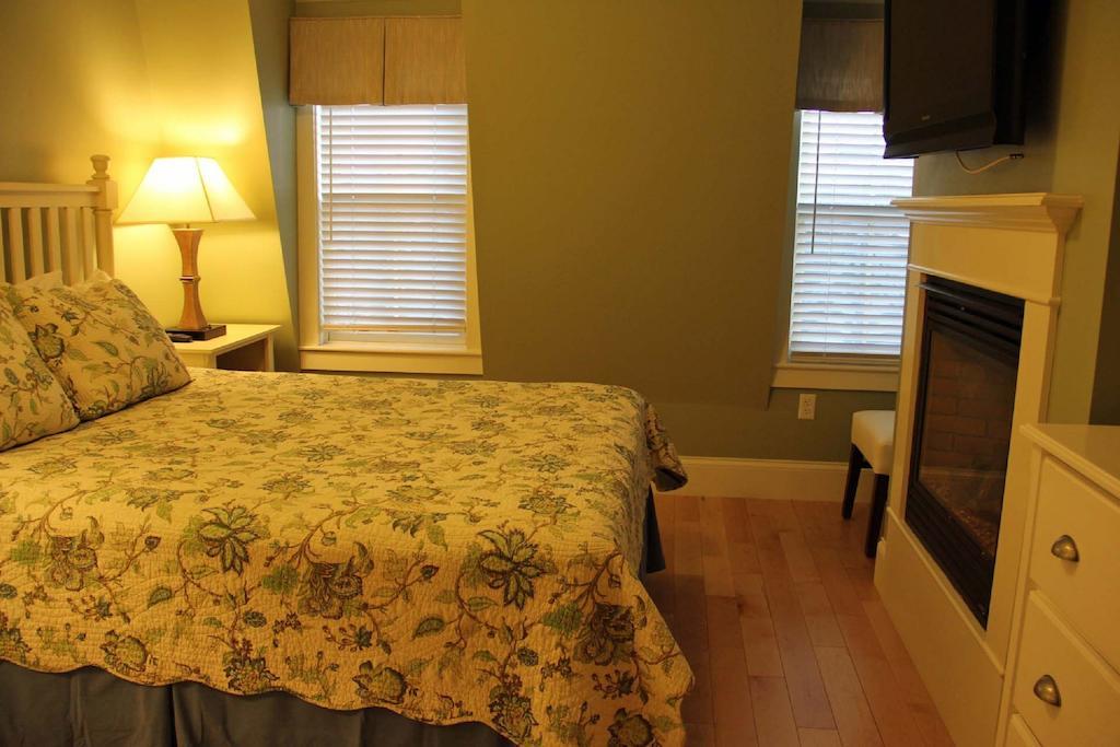 Atlantic House Inn York Room photo