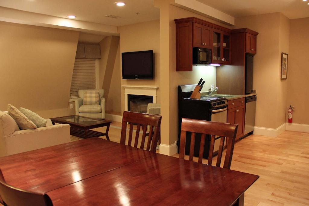 Atlantic House Inn York Room photo